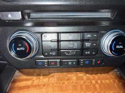 2016 Ford F-150 Limited 4X4 - Photo 18 - Beaverton, OR 97005