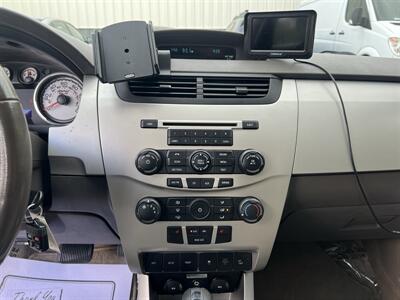 2011 Ford Focus SEL 31 MPG - Photo 15 - Beaverton, OR 97005