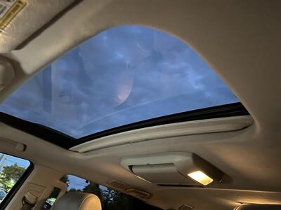 2012 Toyota Sequoia Platinum 4X4   - Photo 24 - Beaverton, OR 97005