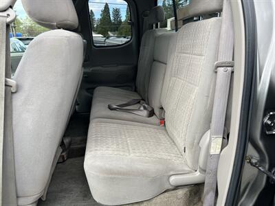 2003 Toyota Tundra SR5 4dr   - Photo 10 - Beaverton, OR 97005