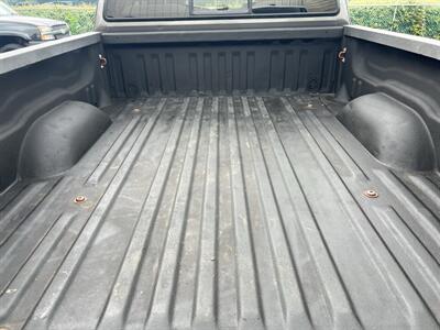 2003 Toyota Tundra SR5 4dr   - Photo 11 - Beaverton, OR 97005