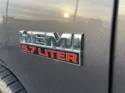 2016 RAM 1500 BIG HORN HEMI 4x4 - Photo 29 - Beaverton, OR 97005