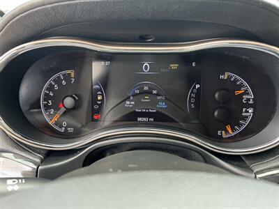 2015 Jeep Grand Cherokee Overland 4X4   - Photo 15 - Beaverton, OR 97005