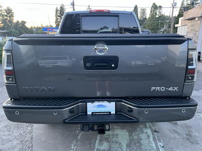 2015 Nissan Titan PRO-4X 4X4   - Photo 4 - Beaverton, OR 97005