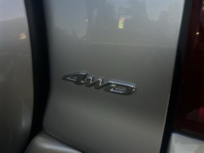 2005 Toyota RAV4 L AWD - Photo 12 - Beaverton, OR 97005