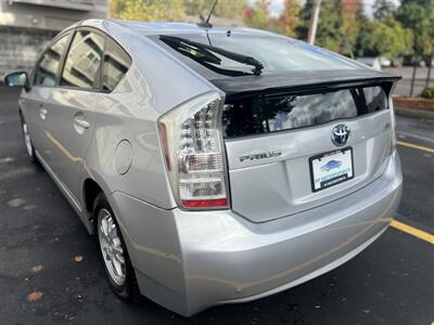 2010 Toyota Prius III - Photo 3 - Beaverton, OR 97005