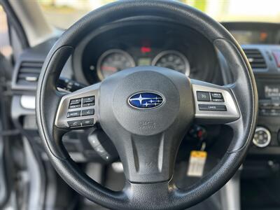 2015 Subaru Forester 2.5i Manual - Photo 33 - Beaverton, OR 97005