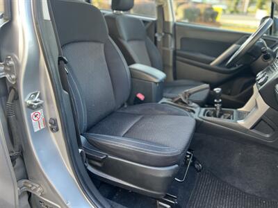 2015 Subaru Forester 2.5i Manual - Photo 21 - Beaverton, OR 97005