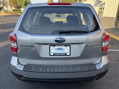 2015 Subaru Forester 2.5i Manual - Photo 4 - Beaverton, OR 97005
