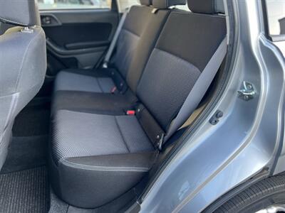 2015 Subaru Forester 2.5i Manual - Photo 16 - Beaverton, OR 97005