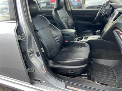 2013 Subaru Legacy 2.5i Limited   - Photo 13 - Beaverton, OR 97005