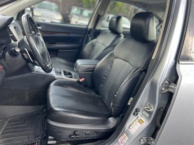 2013 Subaru Legacy 2.5i Limited   - Photo 9 - Beaverton, OR 97005