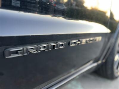 2018 Jeep Grand Cherokee Altitude 4X4 - Photo 15 - Beaverton, OR 97005