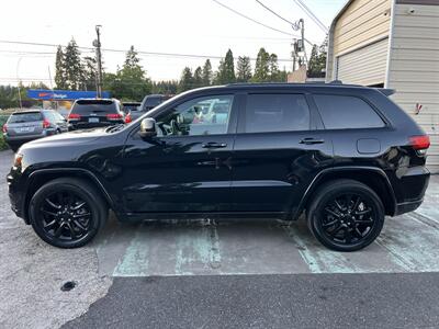 2018 Jeep Grand Cherokee Altitude 4X4 - Photo 2 - Beaverton, OR 97005