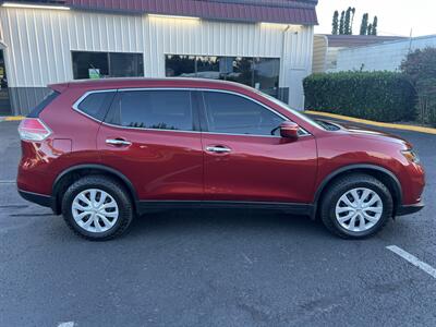 2015 Nissan Rogue S AWD - Photo 6 - Beaverton, OR 97005