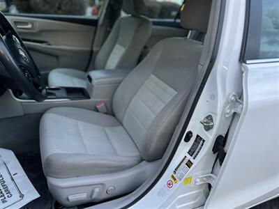 2017 Toyota Camry SE - Photo 9 - Beaverton, OR 97005