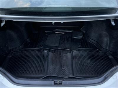 2017 Toyota Camry SE - Photo 11 - Beaverton, OR 97005