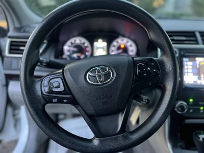 2017 Toyota Camry SE - Photo 17 - Beaverton, OR 97005