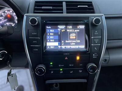2017 Toyota Camry SE - Photo 14 - Beaverton, OR 97005