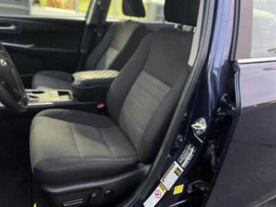 2015 Toyota Camry Hybrid LE - Photo 9 - Beaverton, OR 97005