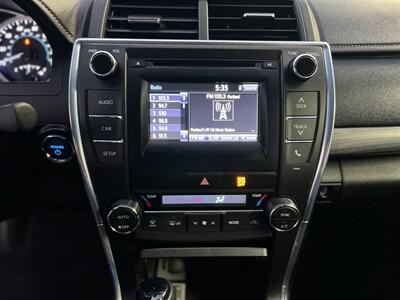 2015 Toyota Camry Hybrid LE - Photo 16 - Beaverton, OR 97005