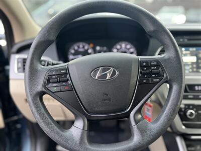 2016 Hyundai Sonata SE - Photo 16 - Beaverton, OR 97005
