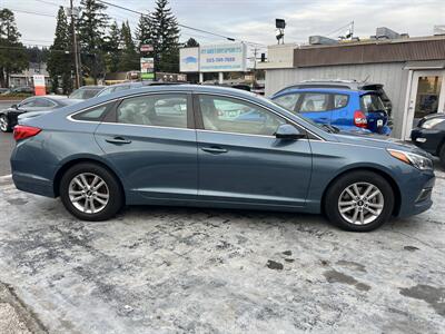 2016 Hyundai Sonata SE - Photo 6 - Beaverton, OR 97005