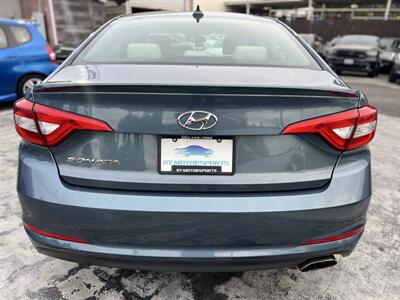 2016 Hyundai Sonata SE - Photo 4 - Beaverton, OR 97005