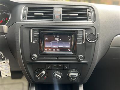 2017 Volkswagen Jetta 1.4T S - Photo 15 - Beaverton, OR 97005