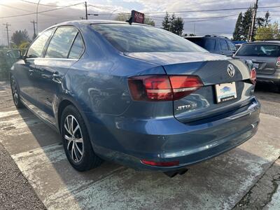 2017 Volkswagen Jetta 1.4T SE   - Photo 3 - Beaverton, OR 97005