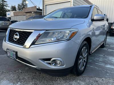 2015 Nissan Pathfinder SV 4X4   - Photo 1 - Beaverton, OR 97005