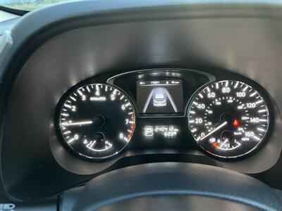 2015 Nissan Pathfinder SV 4X4   - Photo 20 - Beaverton, OR 97005