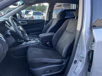 2015 Nissan Pathfinder SV 4X4   - Photo 9 - Beaverton, OR 97005