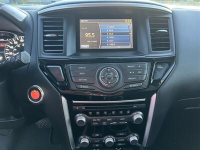 2015 Nissan Pathfinder SV 4X4   - Photo 16 - Beaverton, OR 97005