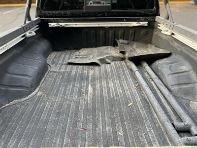 2012 Nissan Frontier SV V6 4X4 - Photo 10 - Beaverton, OR 97005