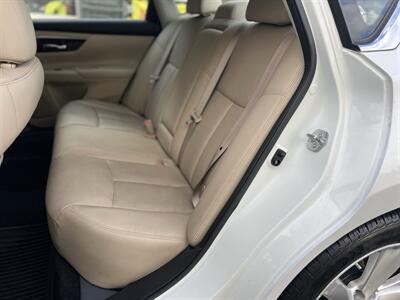 2015 Nissan Altima 2.5 SL   - Photo 10 - Beaverton, OR 97005