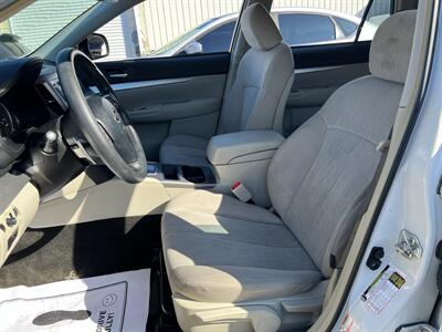 2013 Subaru Outback 2.5i Premium   - Photo 7 - Beaverton, OR 97005