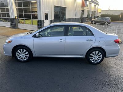 2013 Toyota Corolla LE - Photo 2 - Beaverton, OR 97005
