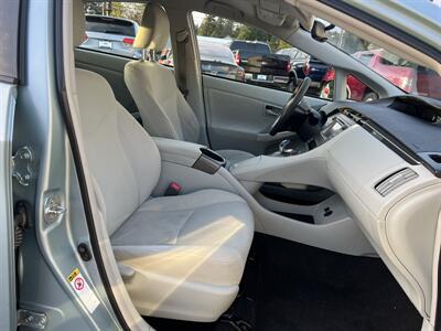 2013 Toyota Prius Four - Photo 13 - Beaverton, OR 97005