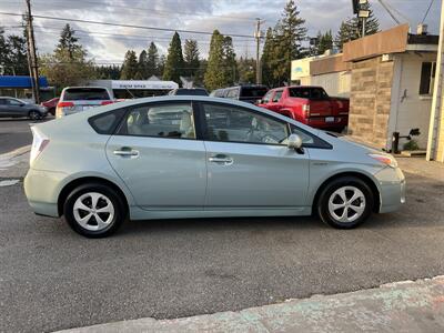 2013 Toyota Prius Four - Photo 6 - Beaverton, OR 97005