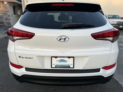 2016 Hyundai Tucson SE - Photo 4 - Beaverton, OR 97005