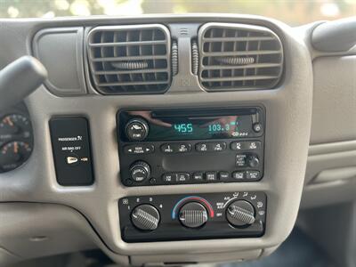 2003 Chevrolet S-10 LS 3dr Extended Cab LS - Photo 12 - Beaverton, OR 97005
