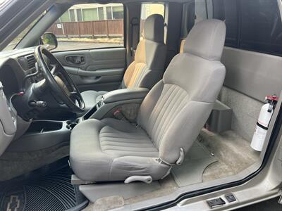 2003 Chevrolet S-10 LS 3dr Extended Cab LS - Photo 9 - Beaverton, OR 97005