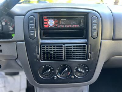2005 Ford Explorer XLS 4X4 - Photo 15 - Beaverton, OR 97005