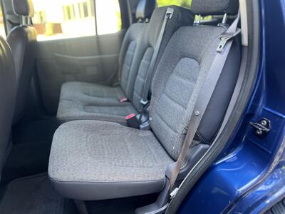 2005 Ford Explorer XLS 4X4 - Photo 10 - Beaverton, OR 97005