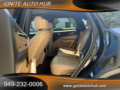 2020 Porsche Cayenne E-Hybrid - Photo 12 - Laguna Hills, CA 92653