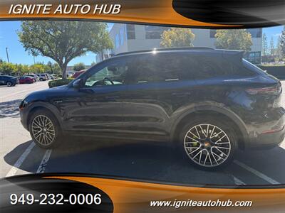 2020 Porsche Cayenne E-Hybrid - Photo 3 - Laguna Hills, CA 92653