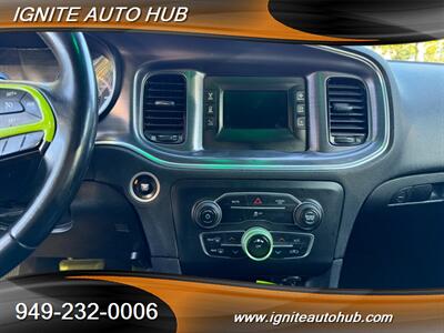 2017 Dodge Charger SE   - Photo 12 - Laguna Hills, CA 92653