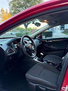 2017 Chevrolet Cruze LS Manual   - Photo 8 - Laguna Hills, CA 92653