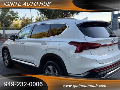 2021 Hyundai Santa Fe SEL   - Photo 5 - Laguna Hills, CA 92653